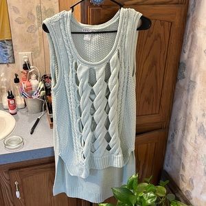 Sleeveless sweater size XL color Mint